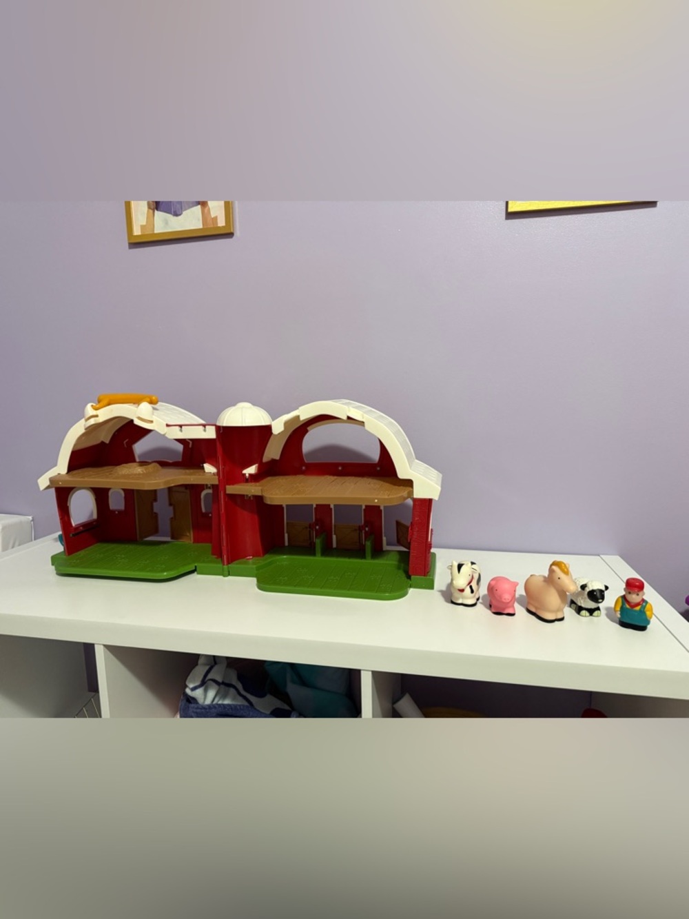 Kaplan Early Learning: Toddler's First Big Red Barn and Farm Animals